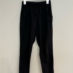 Athletic black pants